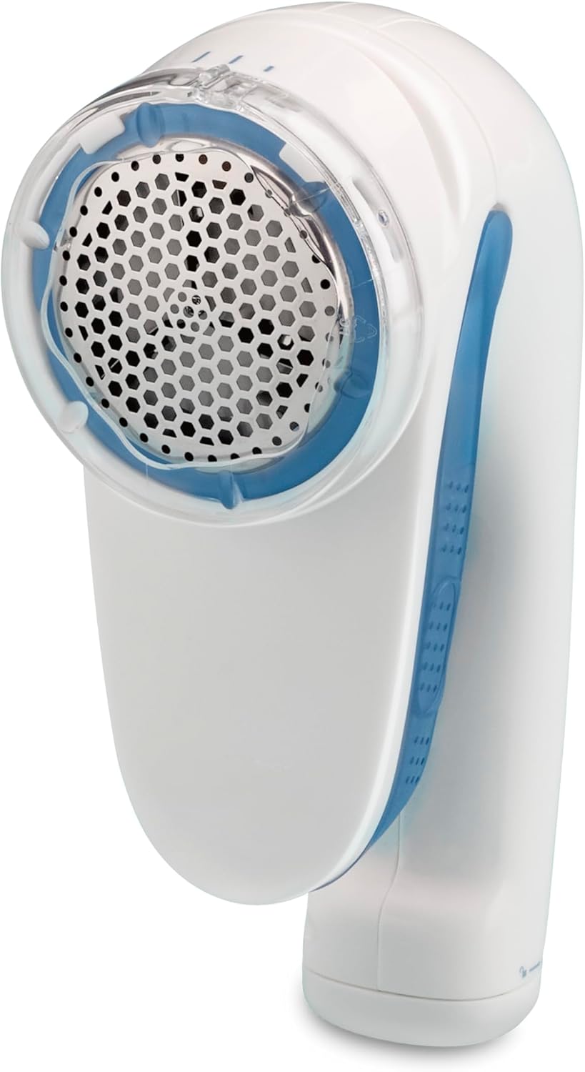 Conair Fabric Shaver and Lint Remover, Battery-Operated Portable Clothes Shaver with 3 Settings, Fuzz Remover for Sweaters, Clothing and Furniture, Large 2-Inch Shaving Head, White