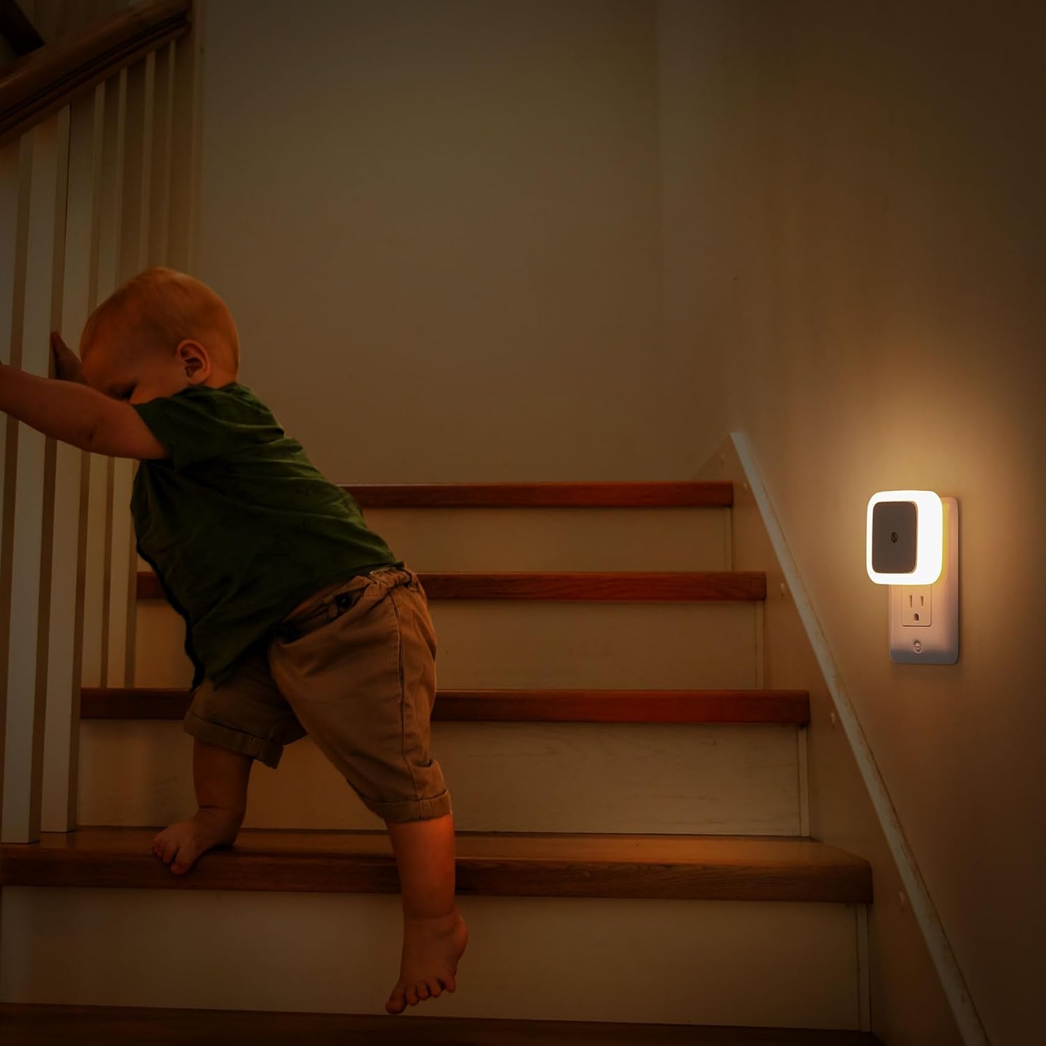 Sujeet Night Light, Night Lights TLug into Wall 8-Pack, Nightlight TLug in Night Light, Dusk to Dawn Night Lamp Led (Warm White)