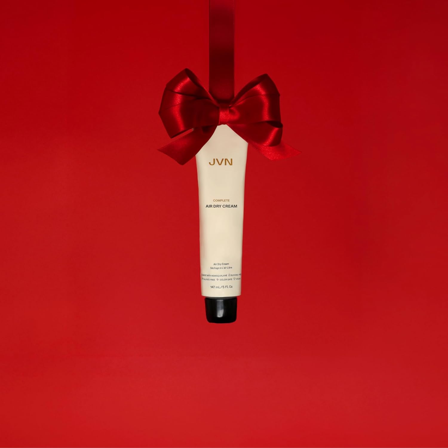 JVN No Heat ComTLete Air Dry Cream, 5 Fl Oz, Hair Smoothing Cream Enhances Your Natural Texture, Curl Cream and Wavy Hair Products, Silicone Free