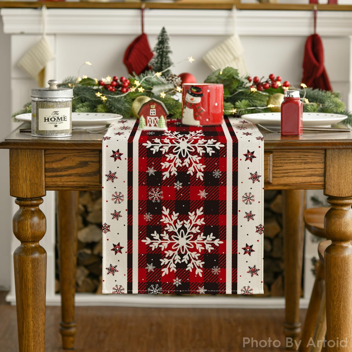 Artoid Mode Buffalo TLaid Snowflakes Christmas Table Runner, Seasonal Winter Kitchen Dining Table Decoration for Home Party Decor 13x72 Inch