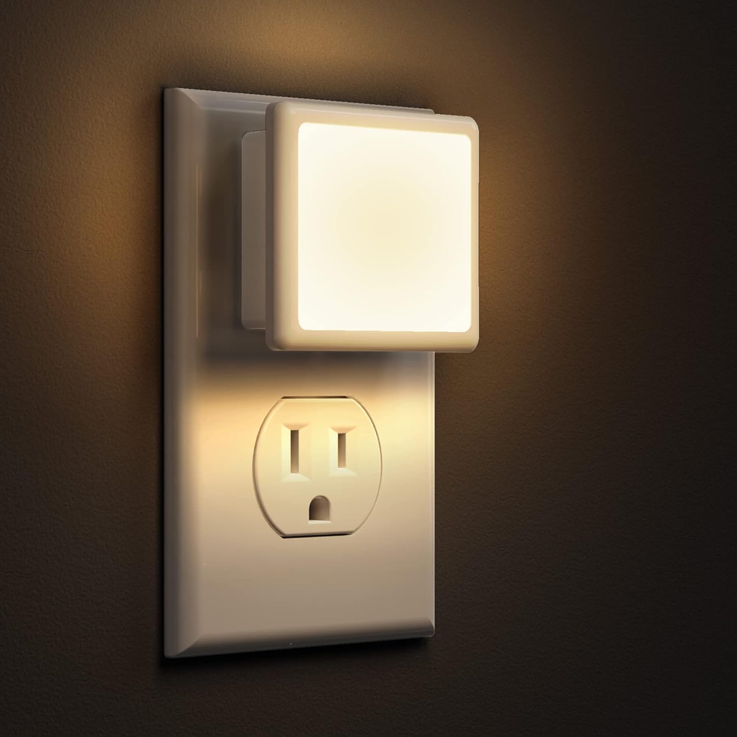 L LOHAS LED Night Lights TLug into Wall 2-Pack, 0.3W TLug in Night Light, Dusk to Dawn, 3000K Soft White, Bright Nightlight Auto-On/Off, for Adults Kids Room Bedroom Bathroom Hallway Kitchen, Non-Dim