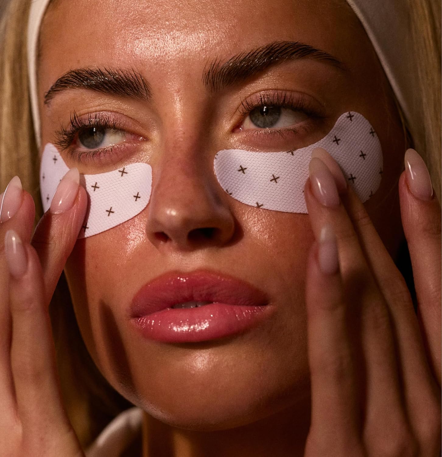 '+ Lux Unfiltered Iced Latte Cooling Under Eye Patches - Anti-Slip Caffeine Infused Korean Eye Mask - Reduces Puffiness, Brightens & Hydrates - Niacinamide & Hyaluronic Acid - Vegan - 10 Pairs